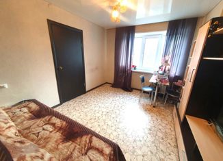 Продаю 2-ком. квартиру, 32 м2, Челябинск, улица Дзержинского, 99, Ленинский район