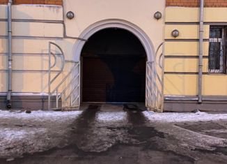 Продаю машиноместо, 28 м2, Тверь, улица Крылова, 4, Центральный район