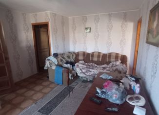 Продажа трехкомнатной квартиры, 45 м2, Элиста, 1-й микрорайон, 25, 1-й микрорайон