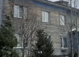 Продается 2-ком. квартира, 38 м2, Салехард, Игарская улица, 44