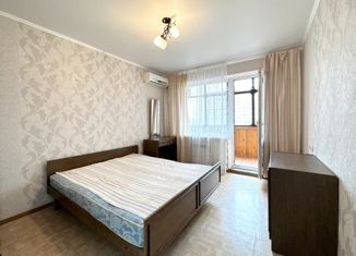 Продается 2-комнатная квартира, 69 м2, Краснодарский край, проспект Чекистов, 4