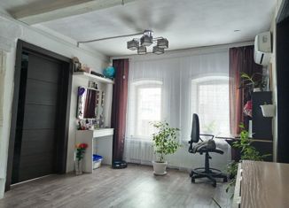 Продаю дом, 58.7 м2, село Большеустьикинское, Революционная улица, 37