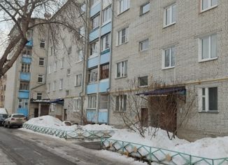 Продажа 2-комнатной квартиры, 47.5 м2, Шадринск, улица Володарского, 30