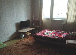 Продаю 2-ком. квартиру, 48 м2, Рязань, улица Советской Армии, 10, район Песочня