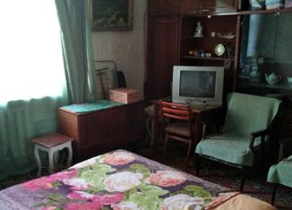 Продаю комнату, 83.6 м2, Саратов, улица Дома 8 Марта, 2, Октябрьский район