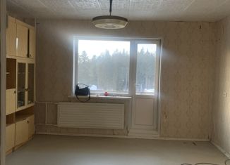 Сдаю двухкомнатную квартиру, 52.7 м2, Ревда, улица Советских Космонавтов, 8