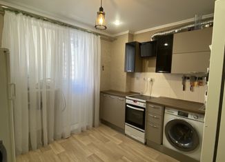 Продается 1-комнатная квартира, 40.3 м2, Оренбург, улица Диагностики, 19