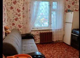 Продам трехкомнатную квартиру, 66.3 м2, село Кинель-Черкассы, улица Хальзова, 2