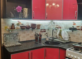 Продаю 2-ком. квартиру, 46.6 м2, Балаково, Минская улица, 51