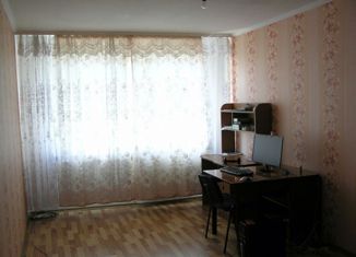 Продажа 2-ком. квартиры, 52 м2, Арсеньев, улица Сазыкина, 2/1