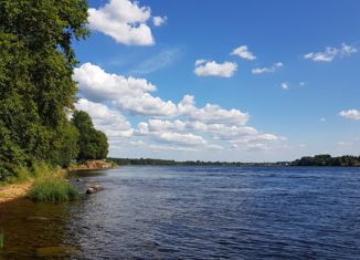 Земельный участок на продажу, 17.89 сот., городской посёлок имени Свердлова, 2-й микрорайон, 35