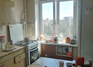Продам трехкомнатную квартиру, 62 м2, Челябинская область, Каслинская улица, 97Б