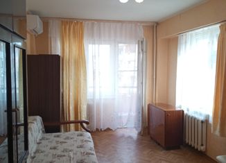 Сдается однокомнатная квартира, 31.4 м2, Астраханская область, улица Савушкина, 33к1