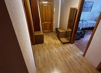Двухкомнатная квартира на продажу, 69.5 м2, Владикавказ, улица Алихана Гагкаева, 7, 19-й микрорайон