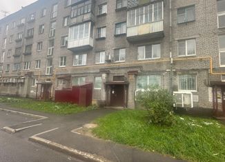 Продажа двухкомнатной квартиры, 43.1 м2, Череповец, улица Ленина, 84