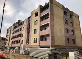 Продается 2-ком. квартира, 60.17 м2, Элиста, улица Сухэ-Батора, 27, 6-й микрорайон