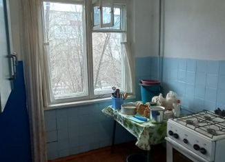Продам 3-комнатную квартиру, 60.8 м2, Оренбургская область, Зелёная улица, 71