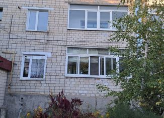 Продается 3-ком. квартира, 60.5 м2, Гуково, Комсомольская улица, 81