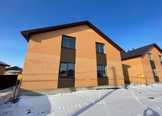 Продаю таунхаус, 110 м2, село Ивановка, улица Есенина