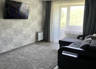 Продажа двухкомнатной квартиры, 45.8 м2, рабочий посёлок Чегдомын, Центральная улица, 46