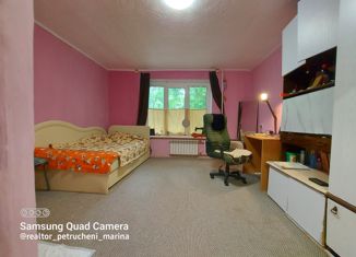 Продается трехкомнатная квартира, 71 м2, Москва, улица Молдагуловой, 16к1, метро Выхино