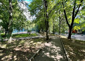 Продажа 2-комнатной квартиры, 45.5 м2, Москва, Днепропетровская улица, 5к4, метро Южная