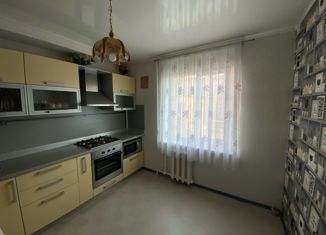 Продается четырехкомнатная квартира, 90 м2, Ижевск, улица Холмогорова, 43, жилой район Север