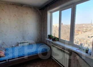 Продается 1-ком. квартира, 30 м2, Уссурийск, Строительная улица, 2