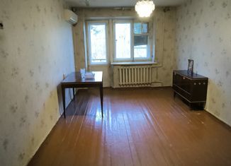 Продажа 3-комнатной квартиры, 59.8 м2, Энгельс, 2-я Ленинградская улица, 55