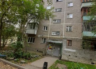 Продам четырехкомнатную квартиру, 72.6 м2, Екатеринбург, Симферопольская улица, 17