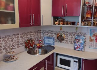 Продаю 3-комнатную квартиру, 67 м2, Владимир, улица Куйбышева, 36, район Доброе