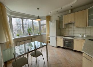 Продается 2-ком. квартира, 58 м2, Москва, Ялтинская улица, 12, Ялтинская улица