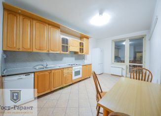 Продам 2-комнатную квартиру, 88 м2, Москва, улица Улофа Пальме, 1, улица Улофа Пальме