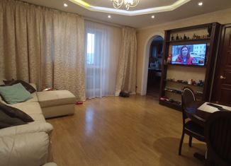Продам 4-комнатную квартиру, 95 м2, Челябинская область, улица Молодогвардейцев, 59