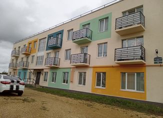 Продаю двухкомнатную квартиру, 44.1 м2, Коммунар, Железнодорожная улица, 33