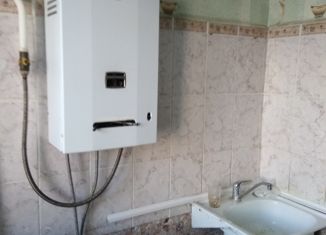 Продаю двухкомнатную квартиру, 42.9 м2, Котовск, улица 9-й Пятилетки, 3