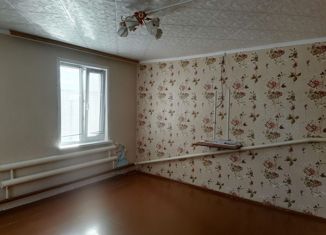 Продам двухкомнатную квартиру, 42 м2, рабочий поселок Ишеевка, Комсомольская улица, 9