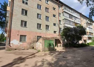 Трехкомнатная квартира на продажу, 58 м2, Йошкар-Ола, улица Йывана Кырли, 24, 9-й микрорайон