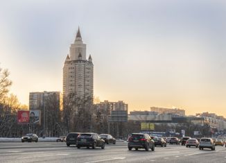 Продаю 3-комнатную квартиру, 130 м2, Москва, Давыдковская улица, 3, Давыдковская улица