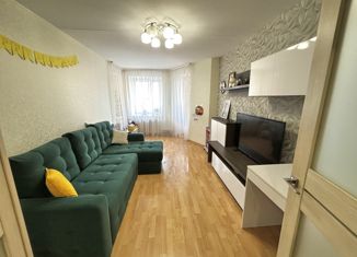 Продается 2-ком. квартира, 53.4 м2, село Фролы, Весенняя улица, 6