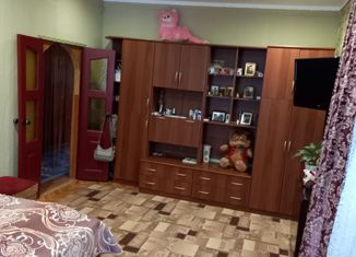 Продаю 3-ком. квартиру, 68 м2, поселок городского типа Орша, улица Ленина, 6