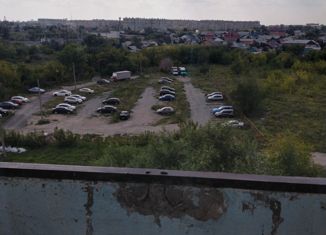 Сдам 2-комнатную квартиру, 50 м2, Челябинск, улица Хохрякова, 10А