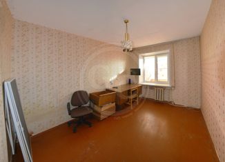 Продаю четырехкомнатную квартиру, 72 м2, Оренбург, проспект Дзержинского, 24