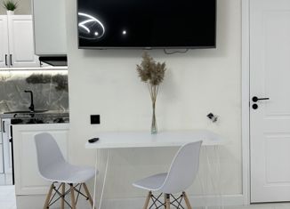 Продаю 2-ком. квартиру, 67 м2, Мурино, улица Шоссе в Лаврики, 67, ЖК Муринское-1