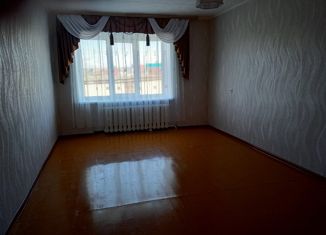 Продается 2-комнатная квартира, 42.4 м2, село Чекмагуш, улица Гагарина, 9