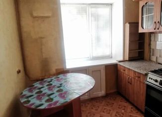 3-ком. квартира на продажу, 51 м2, село Домбаровка, Центральная улица, 20