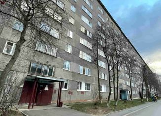 Сдам в аренду комнату, 71 м2, Череповец, проспект Победы, 186