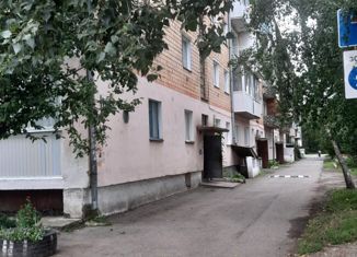 2-комнатная квартира на продажу, 44 м2, поселок городского типа Шушенское, 1-й микрорайон, 11