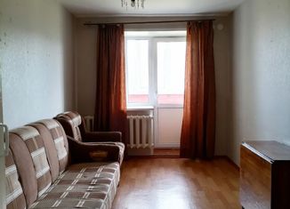 Продам однокомнатную квартиру, 32 м2, село Азаново, Фабричная улица, 3