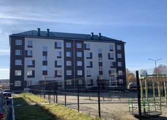 Продаю 2-комнатную квартиру, 54.1 м2, Среднеуральск, Полевой проезд, 2Ак3